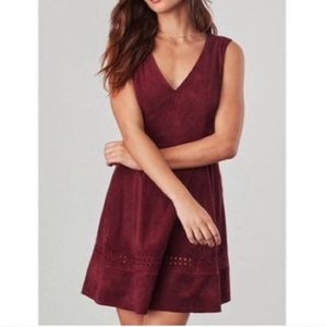 BB Dakota Women's Bordeaux Lynne Faux Suede Skater Dress NWT Size 8 - 156438